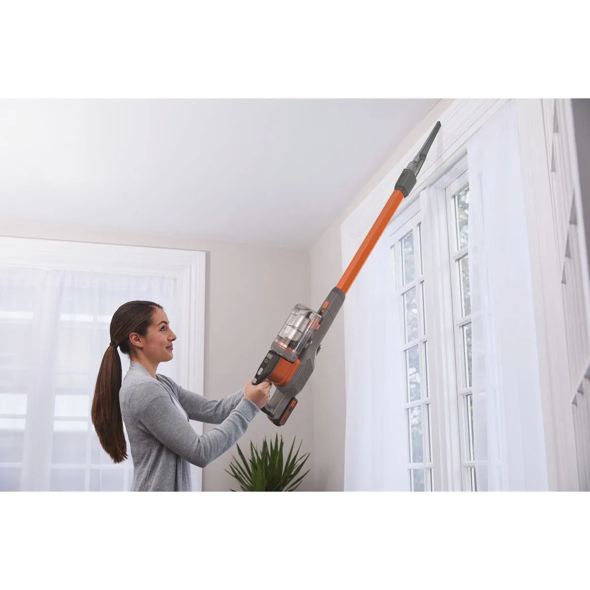 Black & Decker 18V 4-in1 Powerseries Extreme Stick Vacuum - BHFEV182C-XE