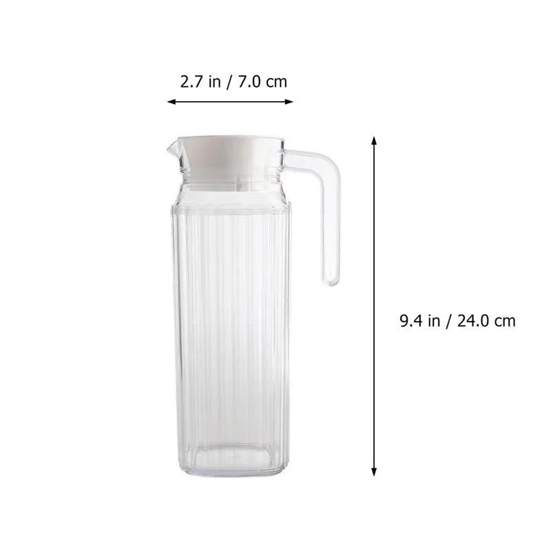 Elegant Glass Water Pitcher with Heat-Resistant Lid