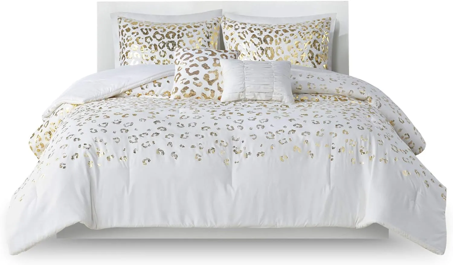 Intelligent Design Serena Metallic Animal Printed Comforter Set, Full - Queen